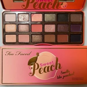 Too Faced Sweet Peach Eyeshadow Palette